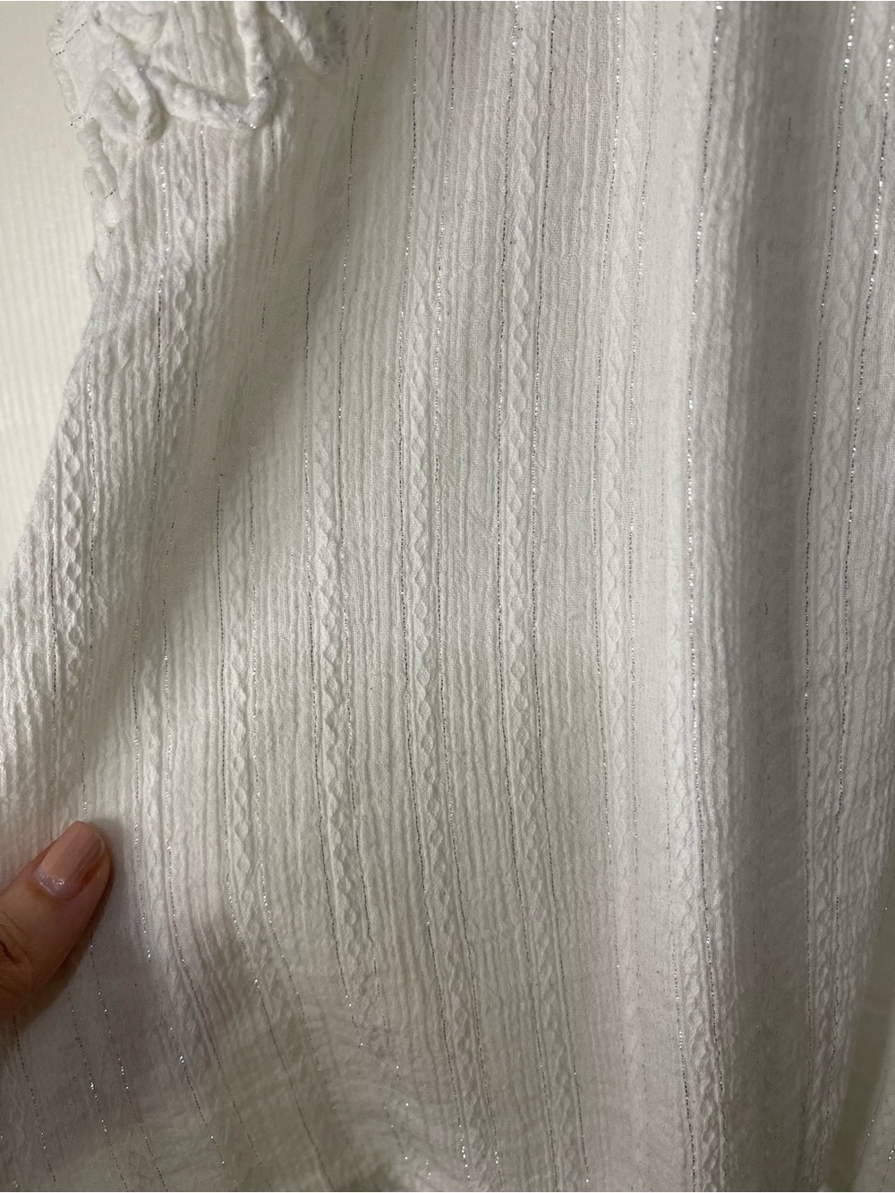 White Cotton Silver Metallic Design Textured Preppy Top size Large - Picture 5 of 8